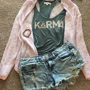 Karma Vibes Outfit